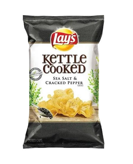 Lay's Kettle Cooked Sea Salt & Cracked Pepper Chips