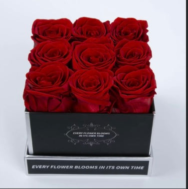 Square Roses Gift Box